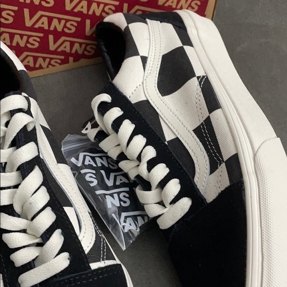 Vans Old Skool shoes for women - Picture 4 of 9